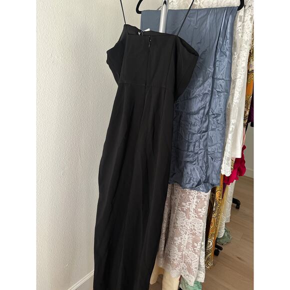 NBD Ilda Maxi Dress in Black - Picture 6 of 8
